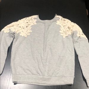 1 DAY SALE Women sweater size medium